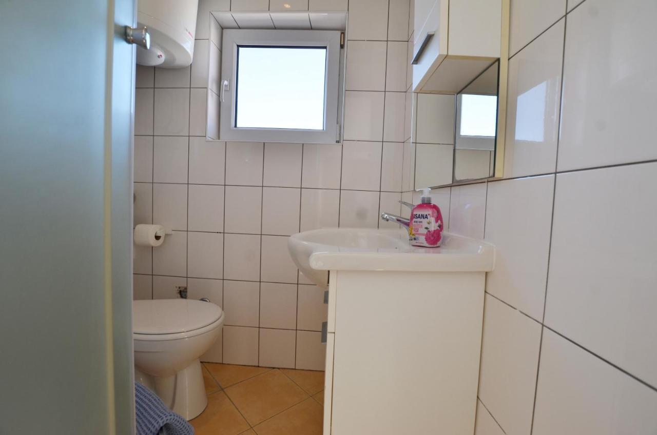 רוביני Peter Apartment מראה חיצוני תמונה
